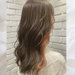 ロング カラー ひろ美容室所属・🧸𓂃 momoka 𓋜のヘアスタイル