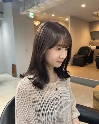 ミディアム カラー ALLY(アリー)所属・akane/ボブ /オリーブ/ブラウンのヘアスタイル