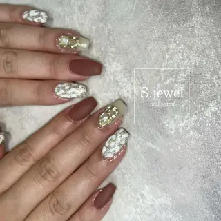 ネイル S♡JEWEL所属・S. JEWELのネイルデザイン