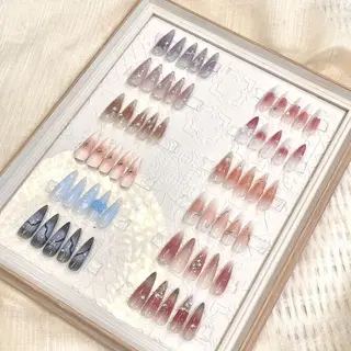 ネイル RAFFINE haru🦋🩵のネイルデザイン