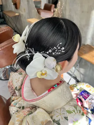 ロング カラー ヘアアレンジ Noele hair atelier(ノエルヘアアトリエ)所属・北上ゆい/個性派/ ナチュラルアレンジのヘアスタイル
