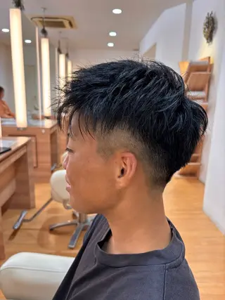 メンズ 岡 愛梨のヘアスタイル