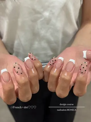 ネイル MONICA KARENのネイルデザイン