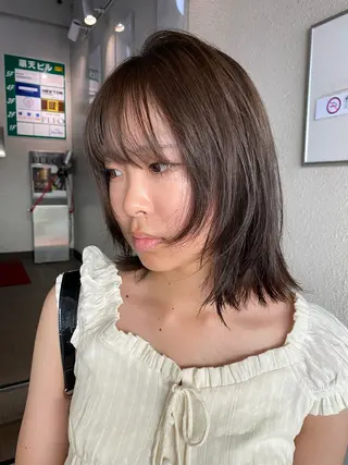 ミディアム カラー ナチュラルヘア🫧 ナナミのヘアスタイル