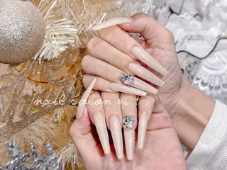 ネイル ✨Nailsalon Vi+✨のネイルデザイン