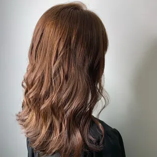 セミロング カラー 🫧ウルフカット/ 畑中結衣🫧のヘアスタイル