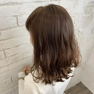ミディアム カラー 🎀モテ髪ミルクティ ー🎀yasunaのヘアスタイル