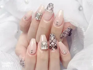 ネイル 日奈子 あゆみのネイルデザイン