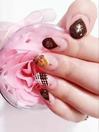 ネイル Eye アイのネイルデザイン