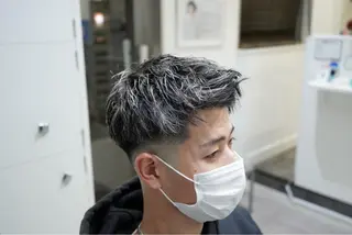 カラー メンズ ✨️ツイスパ波巻き特 化小杉澪生✨️のヘアスタイル