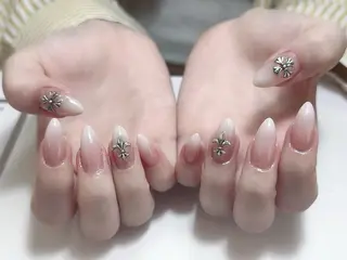 ネイル NAIL CIRCLESのネイルデザイン