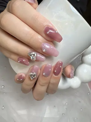 ロング ビューティーフル Aのネイルデザイン