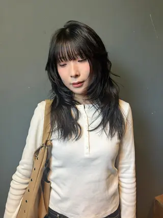 ロング ハッシュカット🎀 レイヤーカットのヘアスタイル