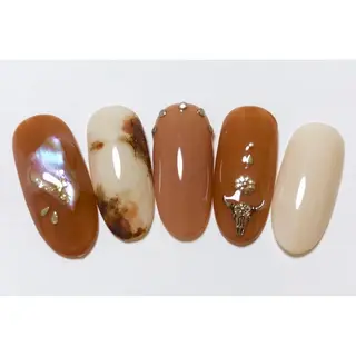 ネイル Toujours nail所属・Toujours / nijinaのネイルデザイン
