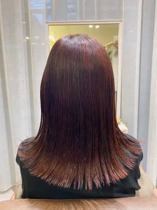 セミロング カラー 佐伯 美麗のヘアスタイル