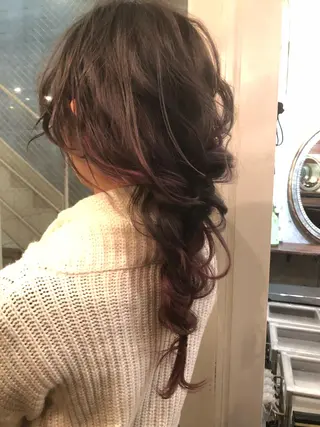 ロング コールネックスザサロン所属・白髪ぼかし×デザイン 🕊️🫧ホウジョウのヘアスタイル