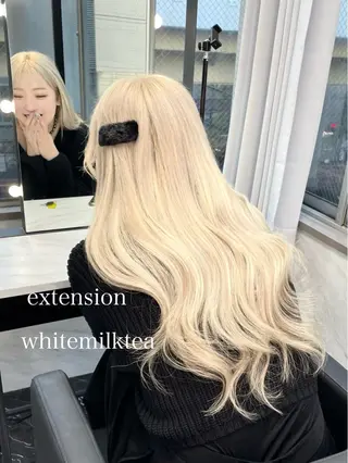 ロング カラー エクステ🩵ブリーチ 韓国ヘア🩵KAEのヘアスタイル