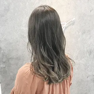 セミロング 所渉/韓国レイヤー /ウルフカットのヘアスタイル