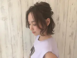 ロング カラー ヘアアレンジ ルービック 奈良のヘアスタイル