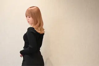 セミロング 低ダメージ施術/ 🐮牛木 史裕🐮のヘアスタイル