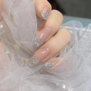 ネイル ミディアム フィルイン、長さ出し 深爪矯正のネイルデザイン