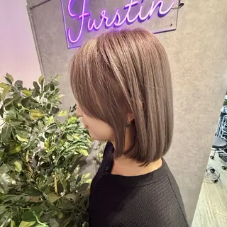 ミディアム FURSTIN所属・ニシヤマ カラーリストのヘアスタイル