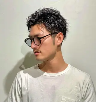 パーマ メンズ esu心斎橋所属・esu☀️勇美☀️ 髪質改善ストレートのヘアスタイル