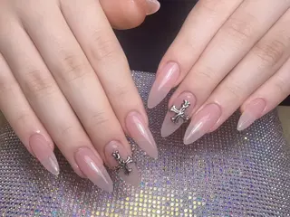 ネイル J&C Nail Salon吉祥寺所属・YU KIのネイルデザイン