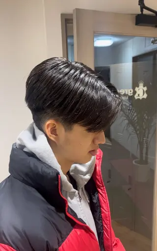 ショート メンズ KOUTA/ ブリーチ特化⭐️のヘアスタイル