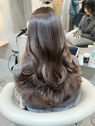 ロング カラー 大宮レイヤーカット ハッシュ 柏崎颯刀のヘアスタイル