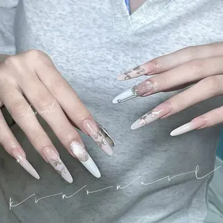 ネイル LI XINLUのネイルデザイン