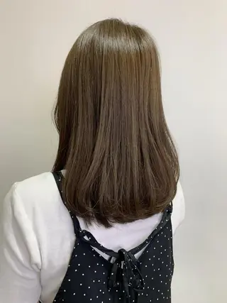 セミロング カラー ヘアアレンジ 近藤千翔🩵 髪質改善Periodのエステ・リラクイメージ