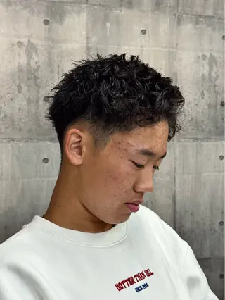 メンズ 心斎橋ハイトーン特化 midori🍀のヘアスタイル