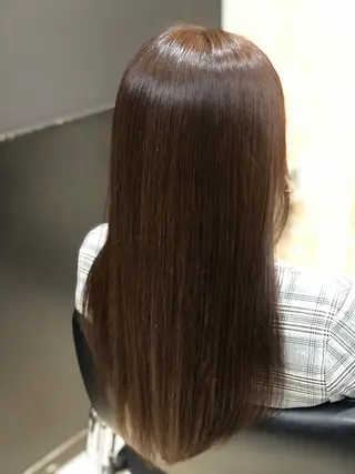 ロング カラー 嶌田 沙紀のヘアスタイル