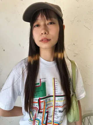 ロング ROMMY. ロミーのヘアスタイル