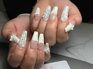 ネイル 💕鈴木ユリ パラジェル/オフ無料のネイルデザイン