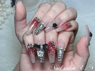 ネイル E.N🦋 長さ出し/持ち込みのネイルデザイン