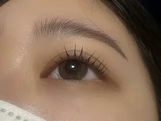 マツエク・マツパ roseo snow渋谷桜丘店所属・hsn yumeka☆*:.のマツエク・マツパデザイン