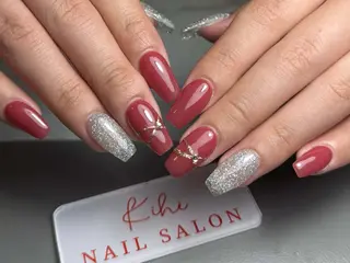 ネイル 💕鈴木ユリ パラジェル/オフ無料のネイルデザイン