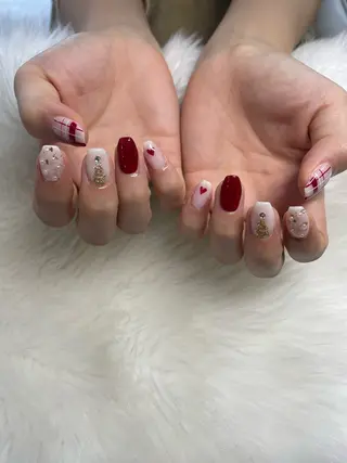 ネイル 井上 知美のネイルデザイン