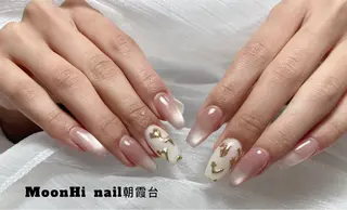 ネイル MoonHi Nail Salon所属・MoonHi Nail 朝霞台のネイルデザイン