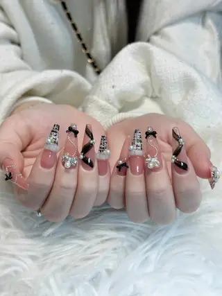 ネイル Julli ジュリのネイルデザイン