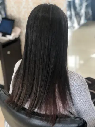 ロング カラー 嶌田 沙紀のヘアスタイル