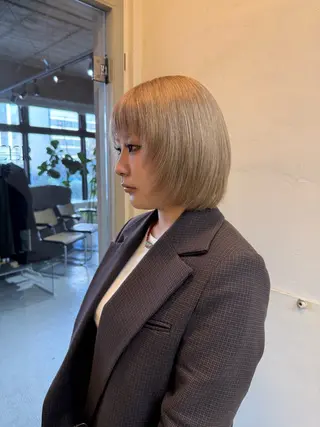 ミディアム カラー NEER(ネアー) アミのヘアスタイル