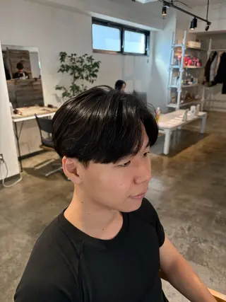 ショート パーマ メンズ become men's hair 名駅店所属・名駅/フェザーパーマ 韓国ヘア/森岡のヘアスタイル