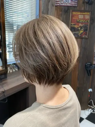 ショート カラー ウルフ🐺/ボブ ハイトーン🌈/増田のヘアスタイル