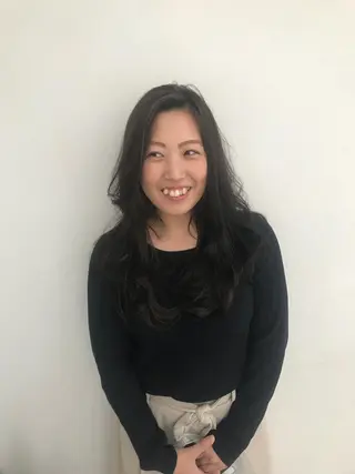 ロング 岩田菜央 《武蔵小杉》のヘアスタイル