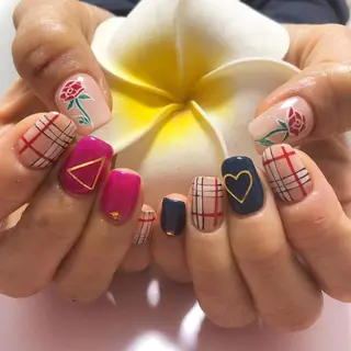 ネイル MaHaRo所属・S HARUKAのネイルデザイン