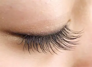 マツエク・マツパ ドーリーラッシュノースポートモール店所属・吉屋 瑞紀のマツエク・マツパデザイン