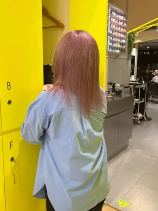 ミディアム 山下 とよかのヘアスタイル